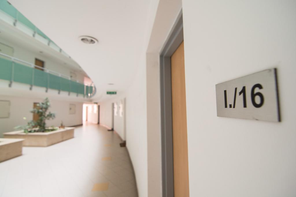 Center Haz Apartman บูดาเปสต์ ภายนอก รูปภาพ